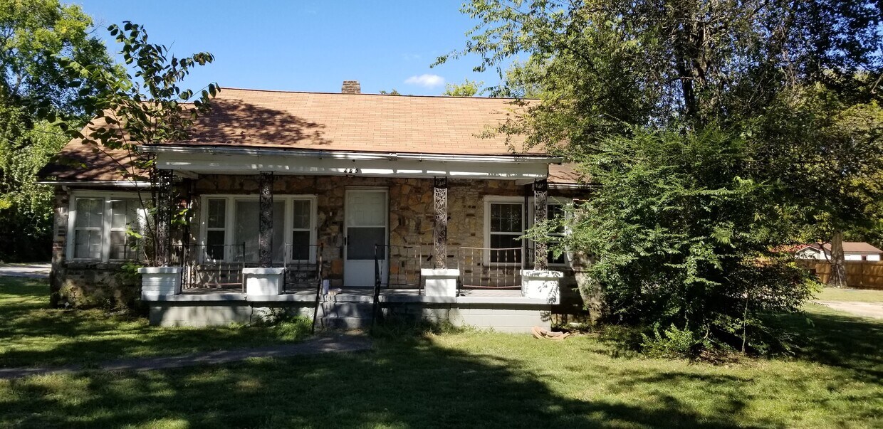 423 Trousdale Ferry Pike, Lebanon, TN 37087 House Rental in Lebanon