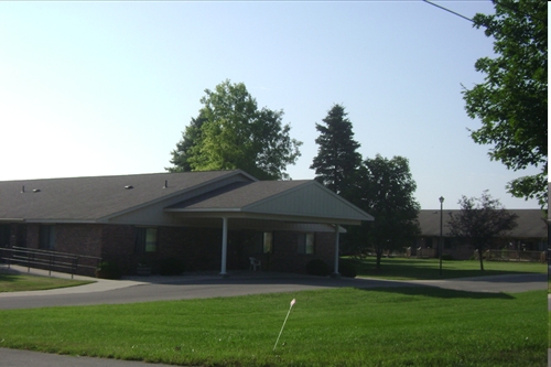 Building Photo - Country View Apartments