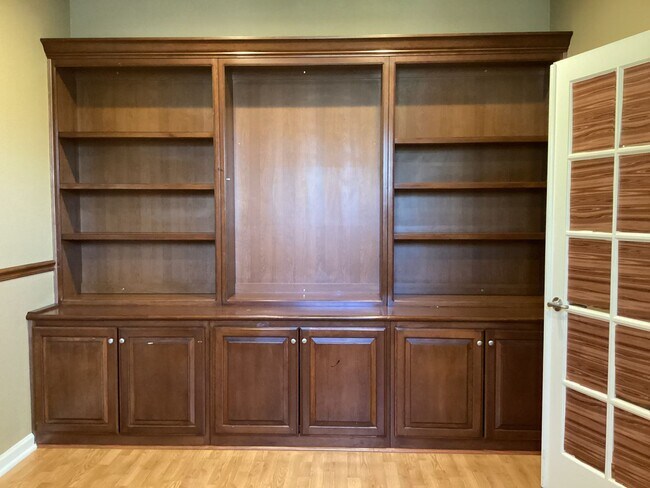 Foto del edificio - 3 Bedroom 2 Bathroom home in Elk Grove.