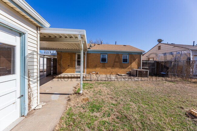 Foto del edificio - 743 N Gow St