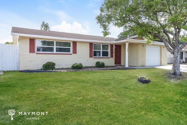 Foto del edificio - 7125 Sandalwood Dr