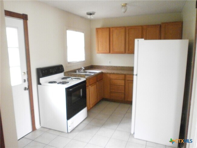 Foto del edificio - 1601 Elkins Ave