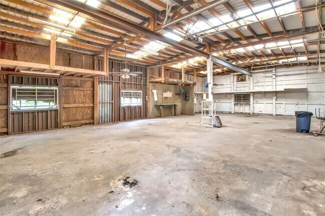 Foto del edificio - 9504 Quaker Ct