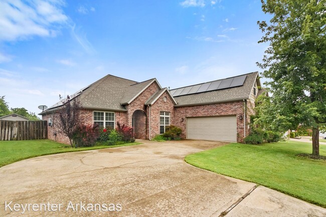 Building Photo - 4 br, 2.5 bath House - 1185 Lexington Cir