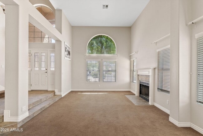 Building Photo - 1300 N Sycamore Ct