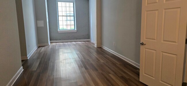 Foto del edificio - 160 Lafayette St