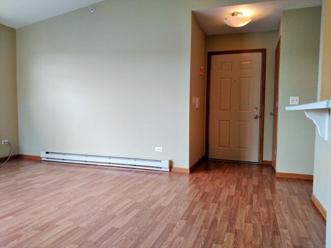 Foto del edificio - 360 Leah Ln