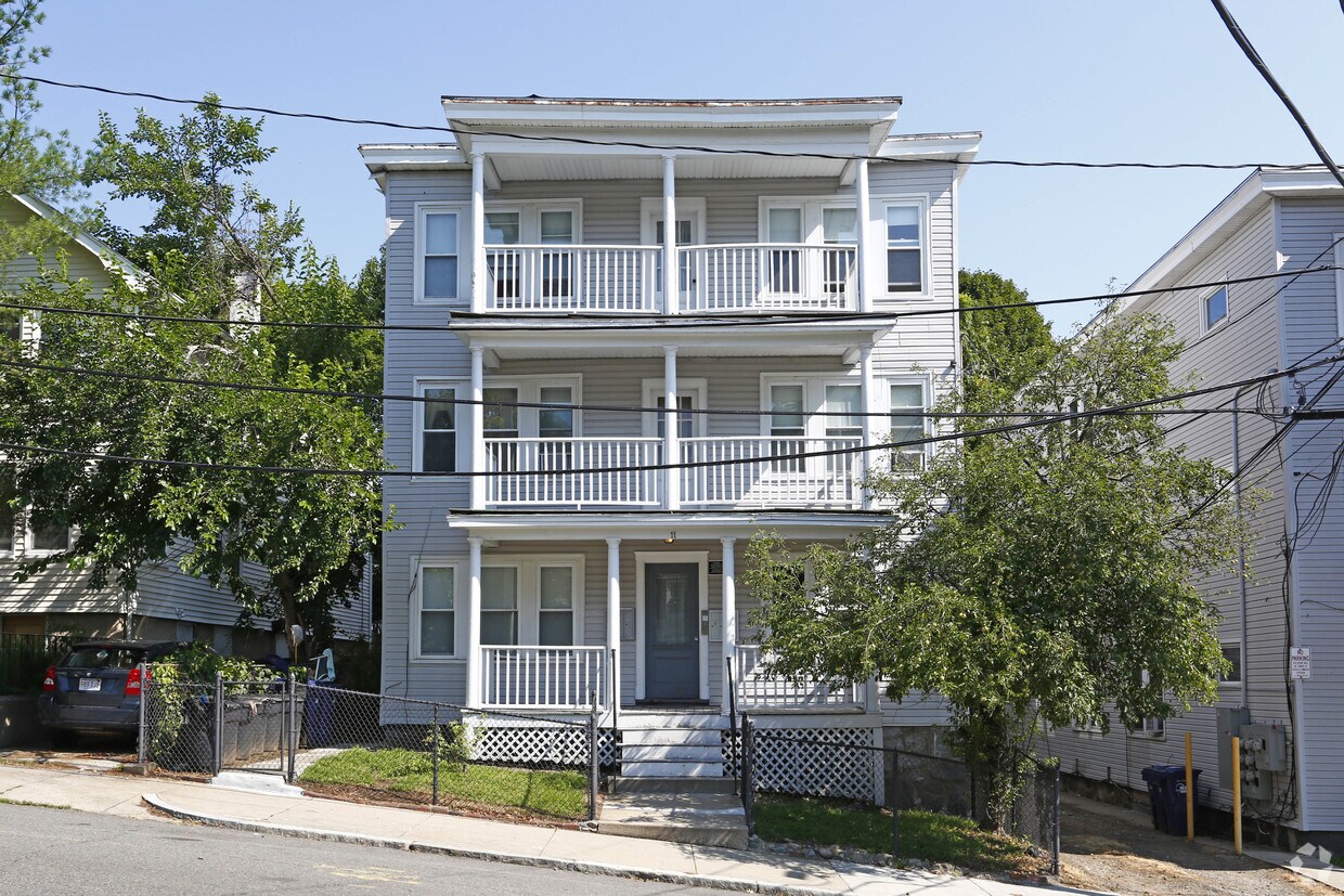 Building Photo - 11 Roxana