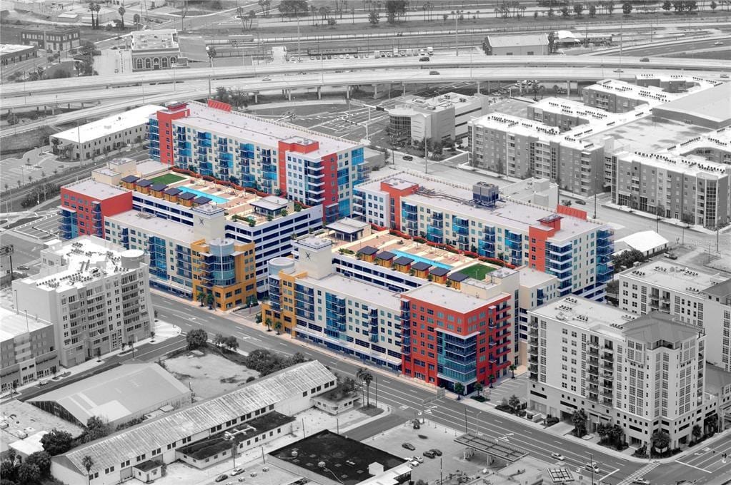 Primary Photo - 1208 E Kennedy Blvd