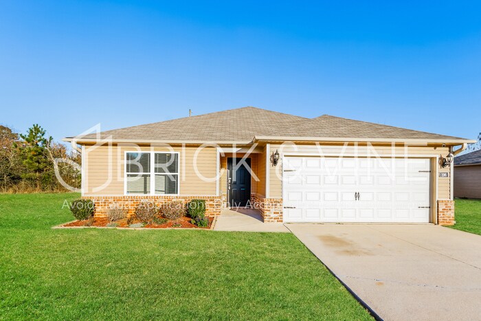 Foto principal - 196 Cambridge Park Drive