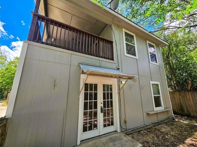 Building Photo - 4516 Russell Dr