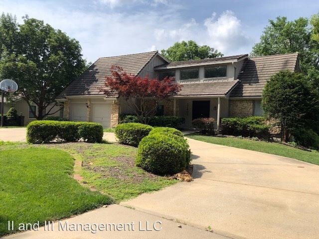 Primary Photo - 5 br, 4 bath House - 12402 Overbrook Rd