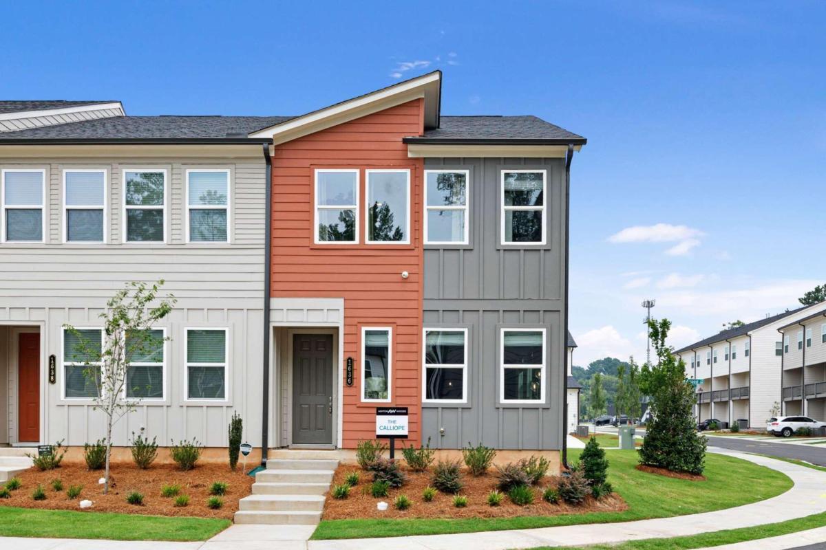 1489 Pinedale Crst NW, Atlanta, GA 30318 Townhome Rentals in Atlanta
