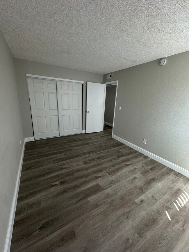 Dormitorio #1 - Bowling Green Village
