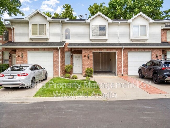 Building Photo - 130 Peregrine Ln
