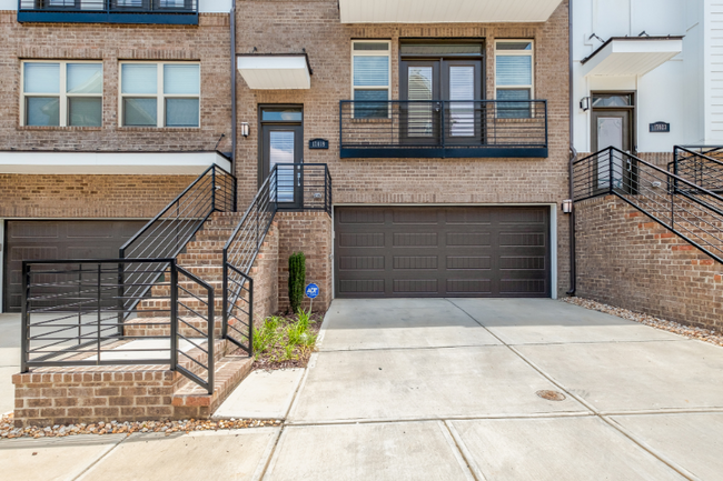Building Photo - 17019 Soho Dr