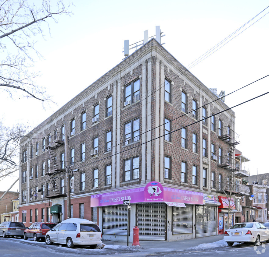 Primary Photo - 37-29 104th St
