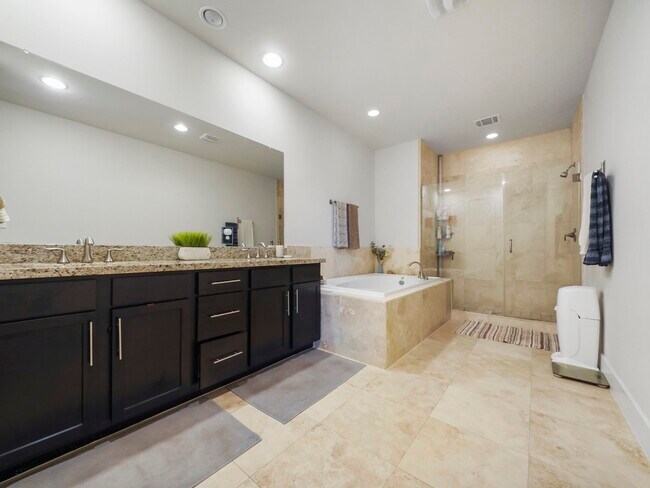 Foto del edificio - 9516 Cedarpost Square St