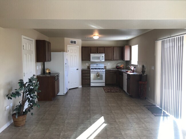 Foto del edificio - 3749 Reindeer Cir