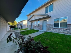 Building Photo - 3618 Fairbanks Ave