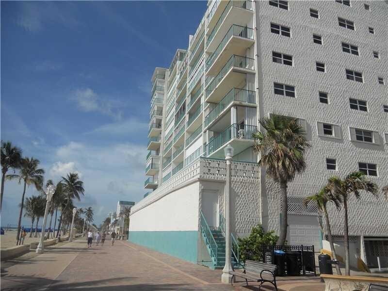 Primary Photo - 400 N Surf Rd