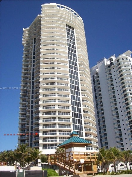 Photo - 18671 Collins Ave Apartment