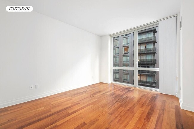 Foto del edificio - 39-45 E 29th St