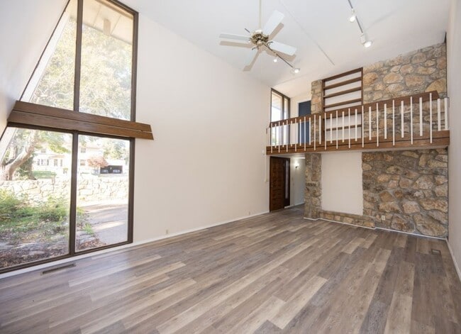 Sala de estar - 109 N 10th St