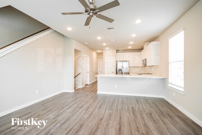 Foto del edificio - 18403 Idyllic Aly