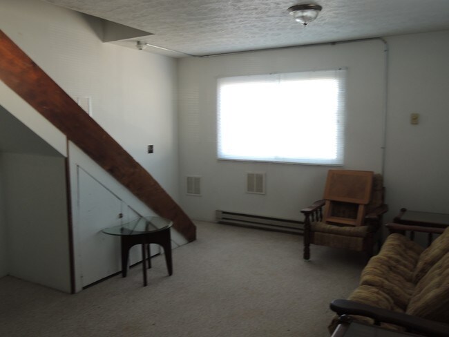Interior Photo - Sunnyside Area of WVU