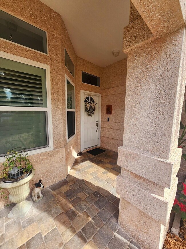 Building Photo - 256 Sea Woods Dr N