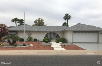 Building Photo - 11610 N Rio Vista Dr