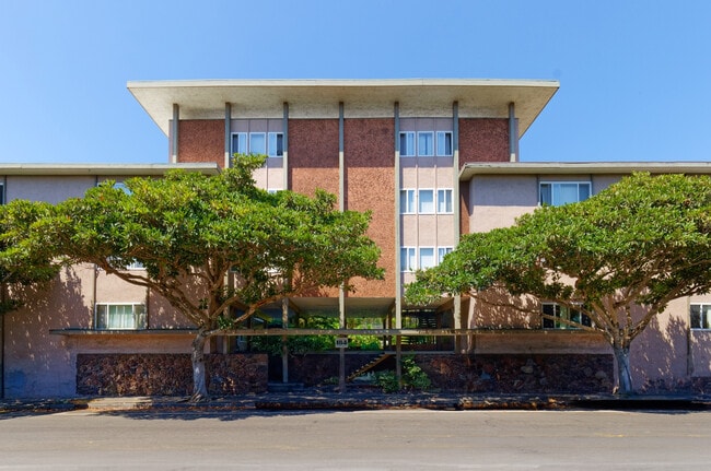 Building Photo - 184 Callan Avenue