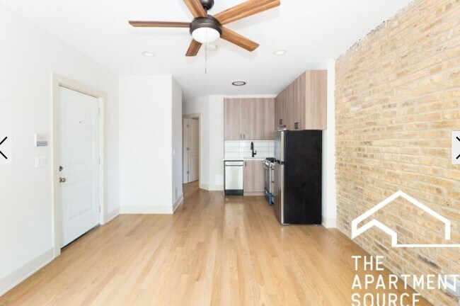 Photo - 4606 N Winchester Ave Apartment