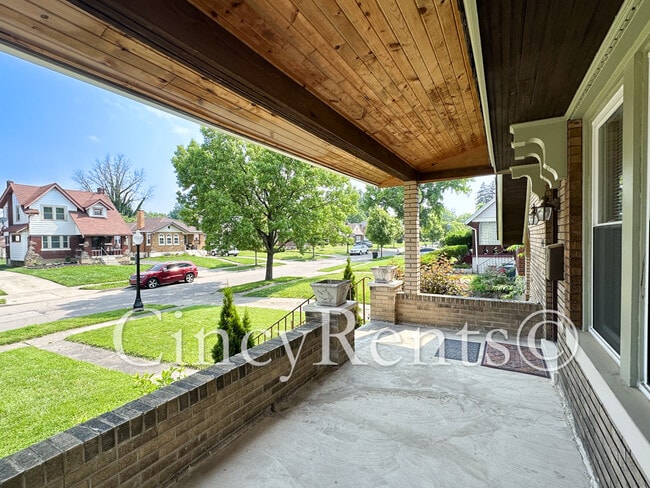 Photo - 1905 Berkley Ave House