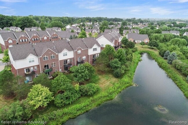 Building Photo - 439 Cherry Orchard Rd