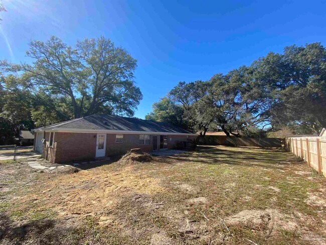 Building Photo - 5350 Prieto Dr