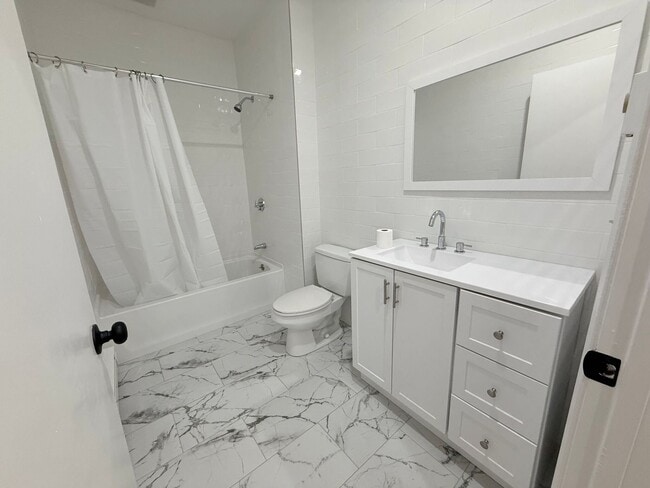 Photo - 456 Park Dr., Apartment