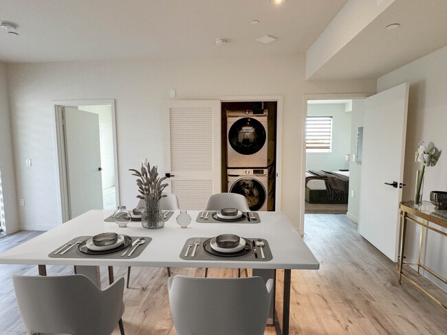 Building Photo - Legacy Tamarind