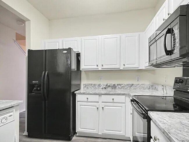 Building Photo - 113 Olde Towne Way