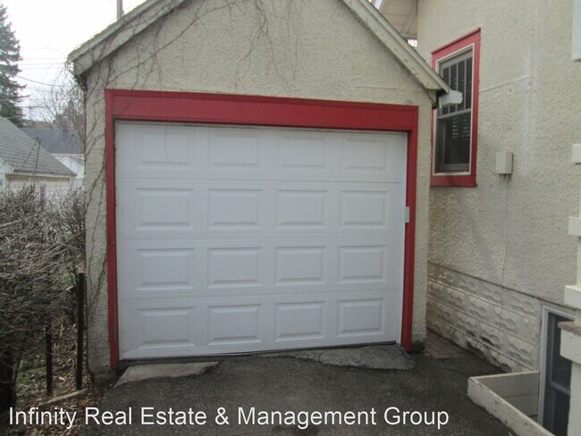 Foto del edificio - 3 br, 2 bath House - 1240 1st St NW