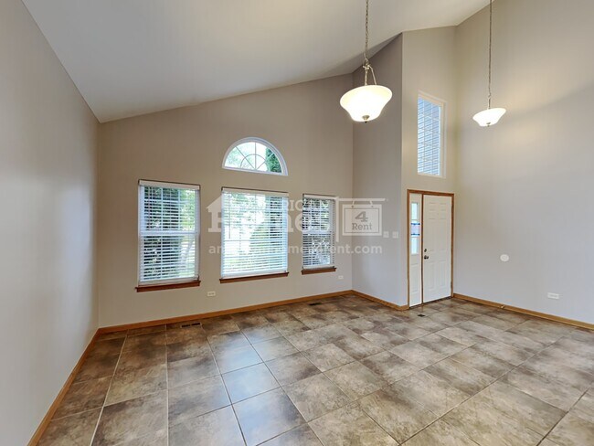 Building Photo - 2200 Timber Trail