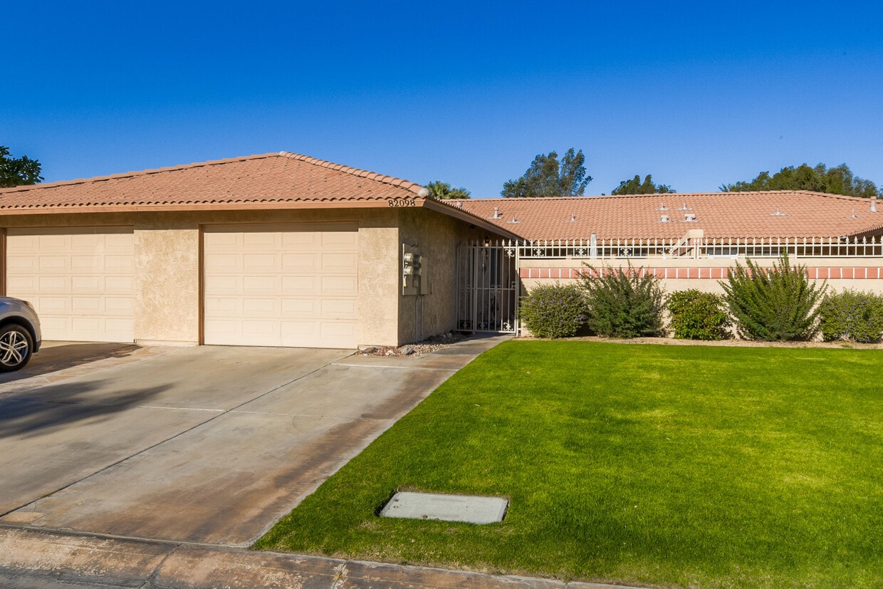 82098 Cochran Dr, Indio, CA 92201 Condo for Rent in Indio, CA