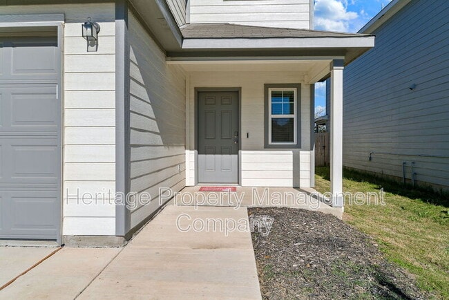 Foto del edificio - 13721 Crossbow Rdg