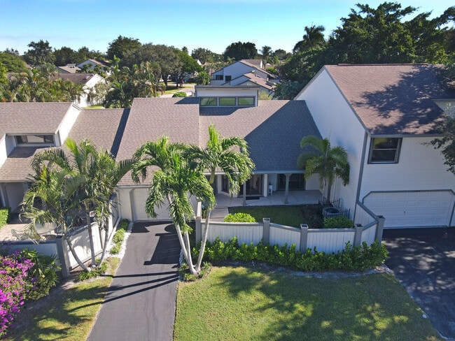 Building Photo - 13403 Bedford Mews Ct