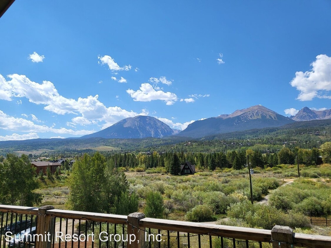 187 Hillside Dr, Silverthorne, CO 80498 House Rental in Silverthorne