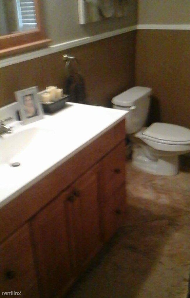 Foto del edificio - 17209 W 1st St