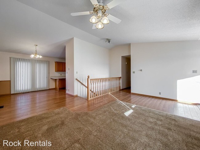 Foto del edificio - 14 Des Moines Ave