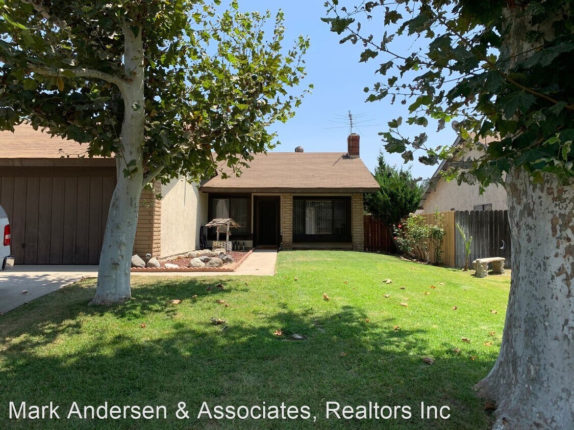 Foto principal - 4 br, 2 bath House - 1423 S. MAGNOLIA AVENUE