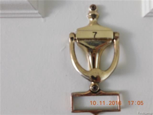 Foto del edificio - 444 N Fox Hills Dr